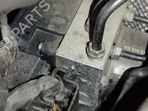 Used ABS pump SEAT ALTEA XL (5P5, 5P8) 1.6 TDI (105 hp) 30356181