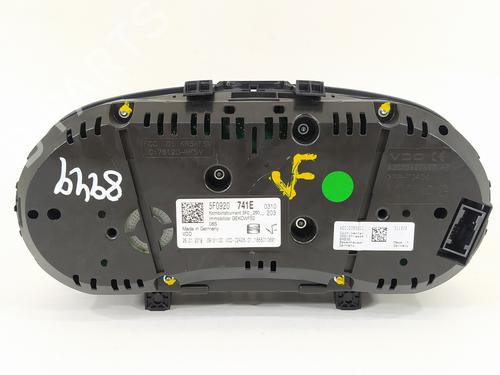 Instrument cluster SEAT LEON ST (5F8) 2.0 TDI | BP10081431C47 