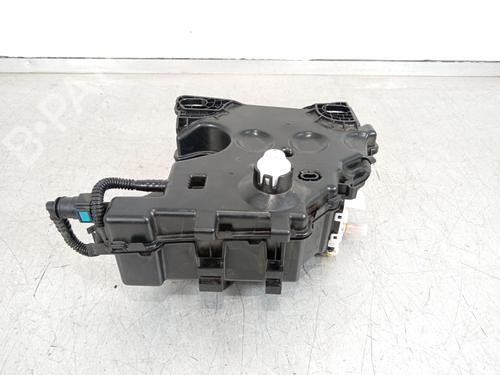 adblue-tank-peugeot-traveller-bus-v_-2016-34625605 main image