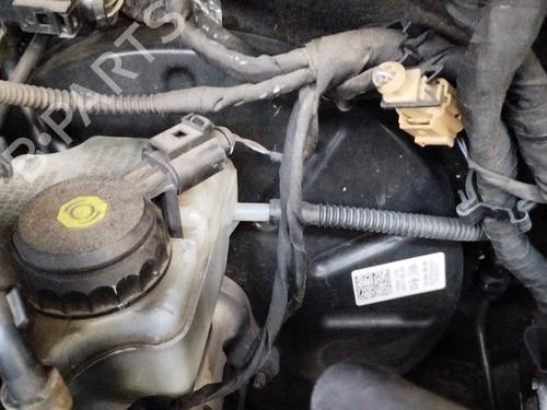 Used Servo brake VW TOURAN (1T3) 1.6 TDI (105 hp) 29360900