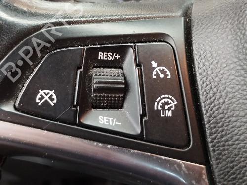 Used Steering wheel controls Steering wheel controls 36989644 36989644