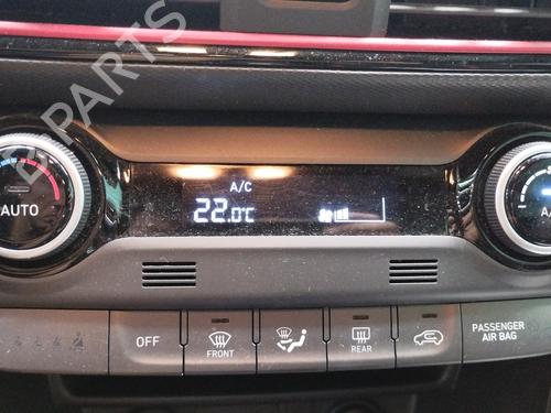 Used Climate control HYUNDAI KONA (OS, OSE, OSI) [2017-2023]  15721024