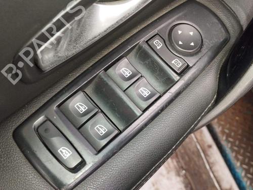 left-front-window-switch-renault-laguna-iii-bt01-2007-2008-2009-2010-2011-2012-2013-2014-2015-35966354 main image