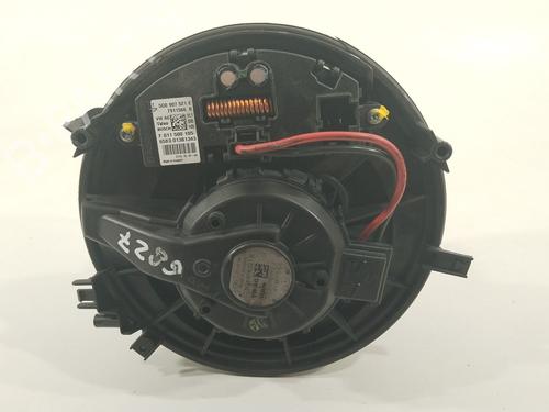 Heater blower motor VW GOLF VII (5G1, BQ1, BE1, BE2) 1.4 GTE Hybrid | BP26931930M62 