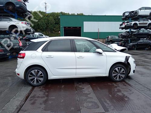 Brugte CITROËN C4 SPACETOURER (3D_) 1.6 BlueHDi 100 4660376