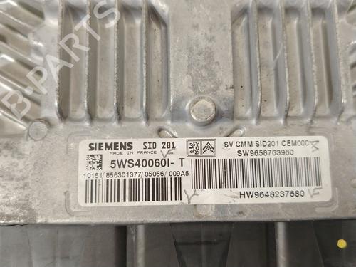 Engine control unit (ECU) PEUGEOT 607 (9D, 9U) 2.7 HDi 24V | BP31995760M57
