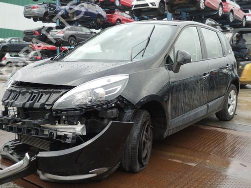 Left taillight RENAULT SCÉNIC III (JZ0/1_) 1.2 TCe | BP32271503C34 