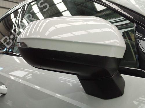 right-mirror-audi-q3-f3b-2018-36421594 main image