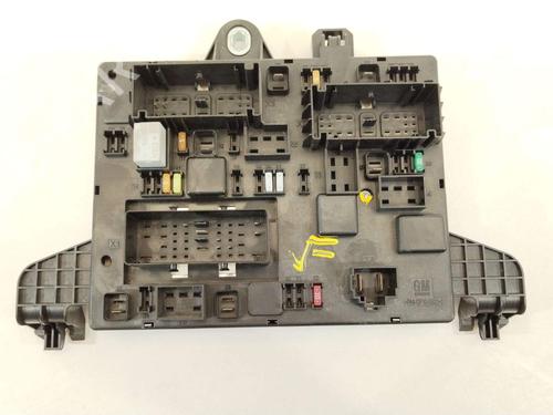 Used Fuse box Fuse box 28511508 28511508