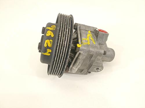 Used Steering pump BMW 5 (E34) 520 i (129 hp) 13378868