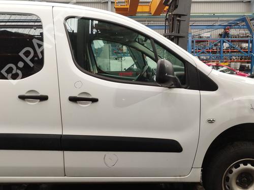 Porta anteriore destra CITROËN BERLINGO Platform/Chassis (B9) 1.6 BlueHDi 100 (99 hp) 31249929