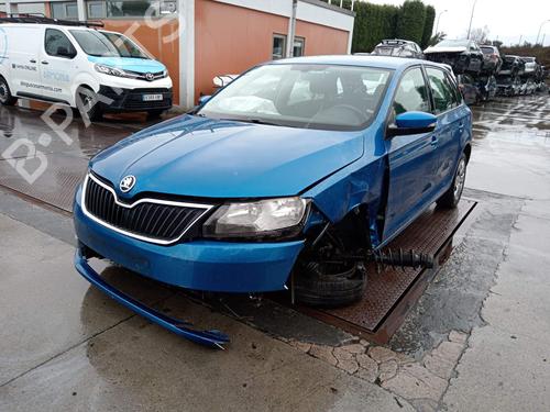 Right front fog light SKODA RAPID Spaceback (NH1) 1.4 TDI | BP40101057C31 - Image 11