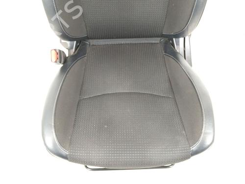 Left front seat CITROËN C4 AIRCROSS 1.6 HDi 115 | BP31665177C15 - Image 3
