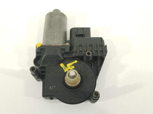 Used Right rear window motor Right rear window motor AUDI A6 C5 (4B2, 4B4) 1.9 TDI (130 hp) 27151530 27151530