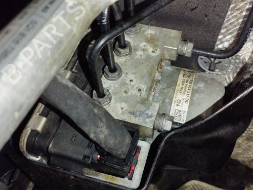Used ABS pump ABS pump AUDI Q2 (GAB, GAG) 35 TFSI (150 hp) 36303225 36303225