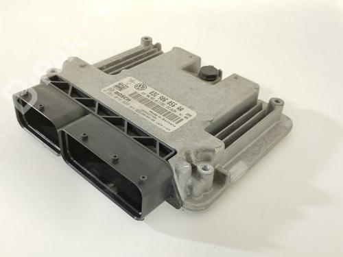Used Engine control unit (ECU) Engine control unit (ECU) SEAT LEON (1P1) 1.9 TDI (105 hp) 10352083 10352083