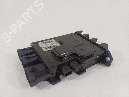 Used Fuse box Fuse box 35800824 35800824