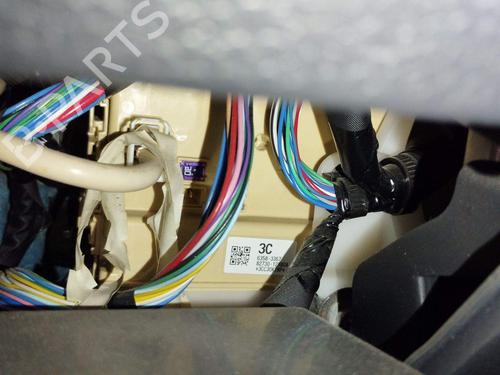 fuse-box-toyota-auris-_e18_-2012-2013-2014-2015-2016-2017-2018-2019-36230950 main image