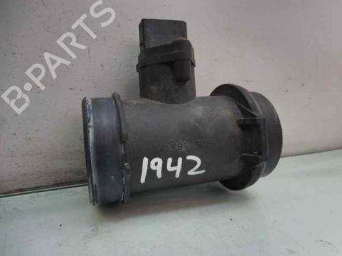 Used Mass air flow sensor MERCEDES-BENZ C-CLASS (W202) [1993-2000]  3207083