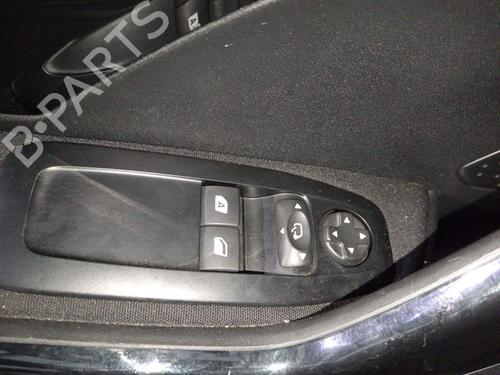 Used Left front window switch Left front window switch PEUGEOT 208 I (CA_, CC_) 1.2 VTI 82 (82 hp) 35951921 35951921