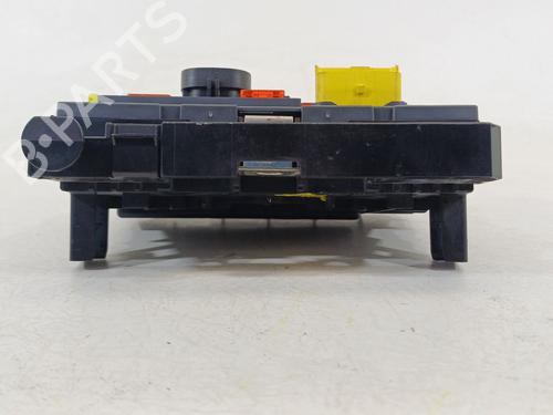 Fuse box CITROËN C4 Picasso I MPV (UD_) 1.6 THP 155 | BP26558443E1