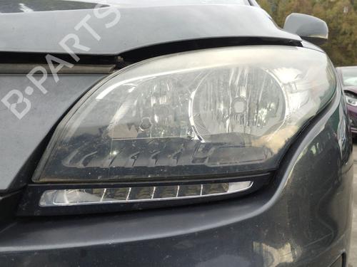 Used Left headlight RENAULT MEGANE III Hatchback (BZ0/1_, B3_) 1.2 TCe (BZ2B, BZ11) (116 hp) 30330020