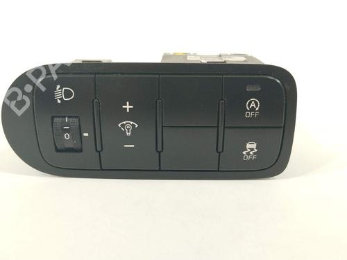 switch-kia-carens-iv-2013-26708556 main image
