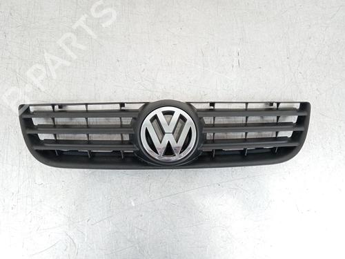 Used Grille VW POLO (9N_, 9A_) 1.4 TDI (75 hp) 26141900