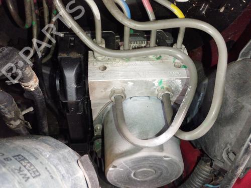 Used ABS pump TOYOTA AURIS (_E15_) [2006-2012]  18053248