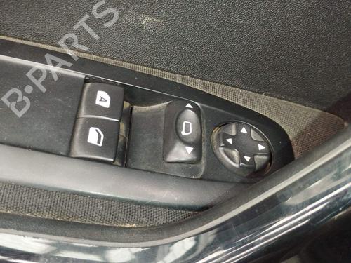 Used Left front window switch Left front window switch PEUGEOT 208 I (CA_, CC_) 1.4 HDi (68 hp) 38443566 38443566