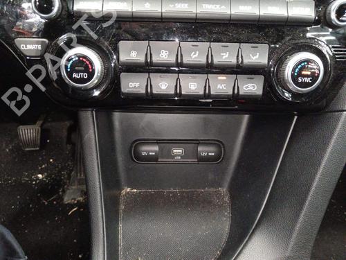 Used Climate control Climate control 36532707 36532707