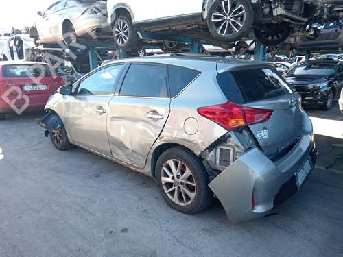 Brugte TOYOTA AURIS (_E18_) 1.4 D-4D (NDE180_, NDE180R) 4541154