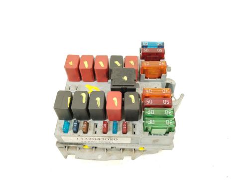 Used Fuse box FIAT DUCATO Platform/Chassis (244_) 2.0 JTD (84 hp) 30788422