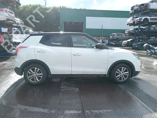 SSANGYONG TIVOLI  1.6 XDi 160  4642640