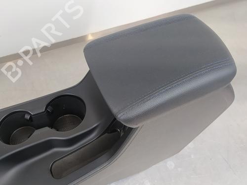 Armrest / Center console HYUNDAI TUCSON (TL, TLE) 2.0 CRDi All-wheel Drive | BP9440887I20 