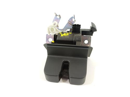 Used Tailgate lock SKODA SCALA (NW1) 1.6 TDI (116 hp) 29258414