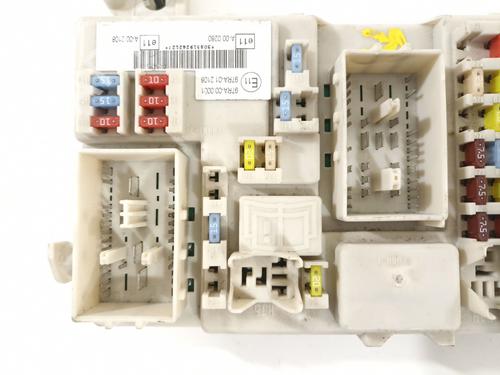 Fuse box FORD FOCUS II (DA_, HCP, DP)  | BP19398199E1 