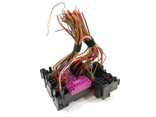 Fuse box SEAT ARONA (KJ7, KJP) 1.0 TSI | BP24954025E1