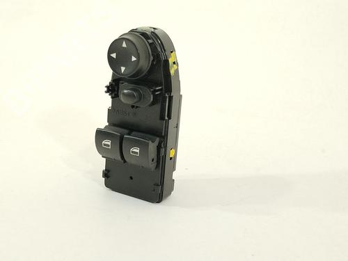 Left front window switch BMW 1 (E81) 116 i | BP35785404I27 - Image 2