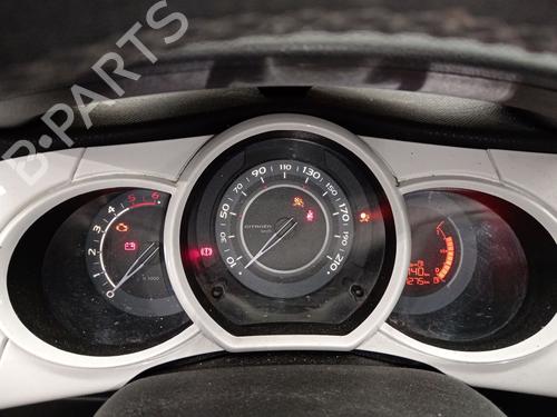 Used Instrument cluster Instrument cluster 36812455 36812455