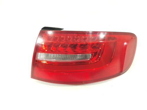 Højre baglygte AUDI A4 B8 Avant (8K5) 2.0 TDI (150 hp) 17547574