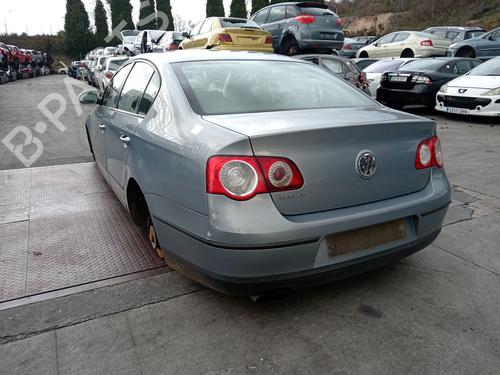 Rudehejsemotor bagstkærm højre VW PASSAT B6 (3C2) 2.0 TDI | BP27889575E22 