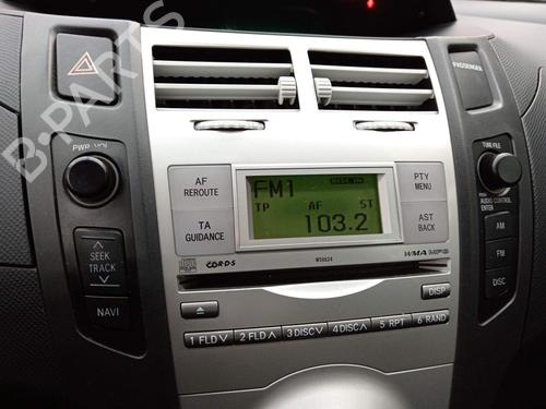 Used Radio Radio 17787065 17787065