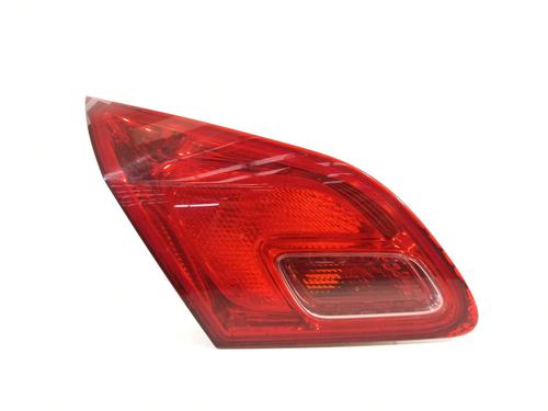 Used Left tailgate light Left tailgate light 16804518 16804518