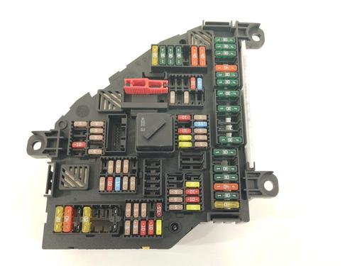 Used Fuse box Fuse box 29122051 29122051