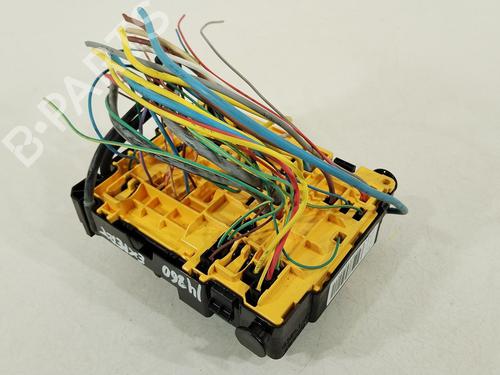 Fuse box PEUGEOT EXPERT Bus (V_) 1.6 BlueHDi 115 | BP34444787E1 - Image 5
