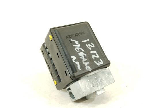 Used Electronic module RENAULT MEGANE III Hatchback (BZ0/1_, B3_) [2008-2025]  30787355