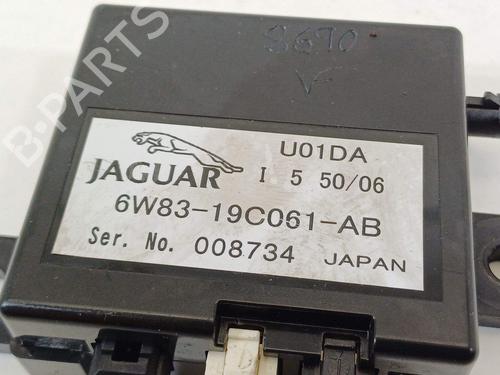 Electronic module JAGUAR XK II Coupe (X150) | BP24640644M83 - Image 2