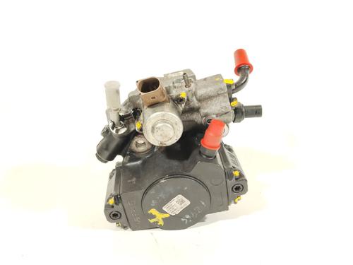 Used Injection pump MERCEDES-BENZ B-CLASS Sports Tourer (W246, W242) B 200 CDI / d (246.208) (136 hp) 32187023