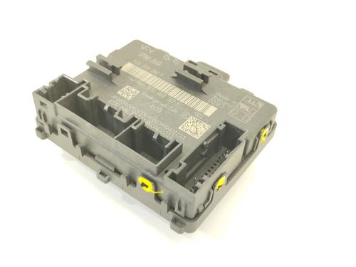 Used Electronic module VW TOURAN (5T1) 1.6 TDI (115 hp) 11021304